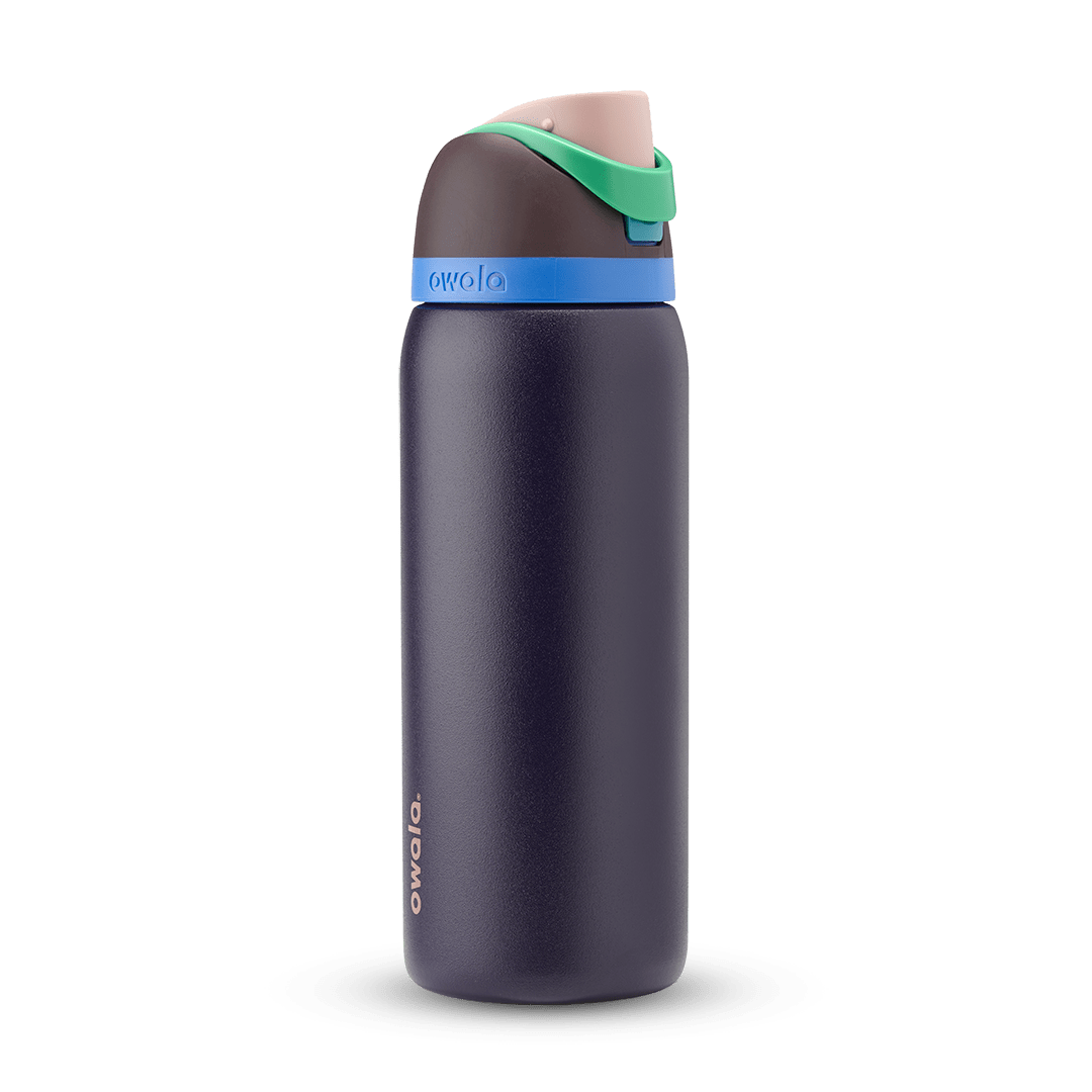 FreeSip 32oz water bottle