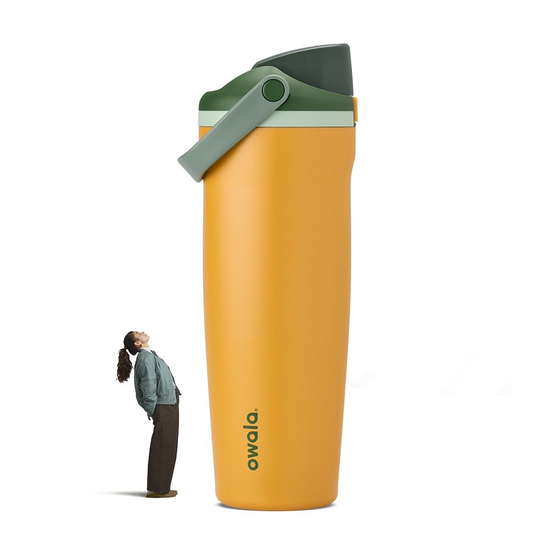 FreeSip Sway 32oz tumbler in Orange Grove