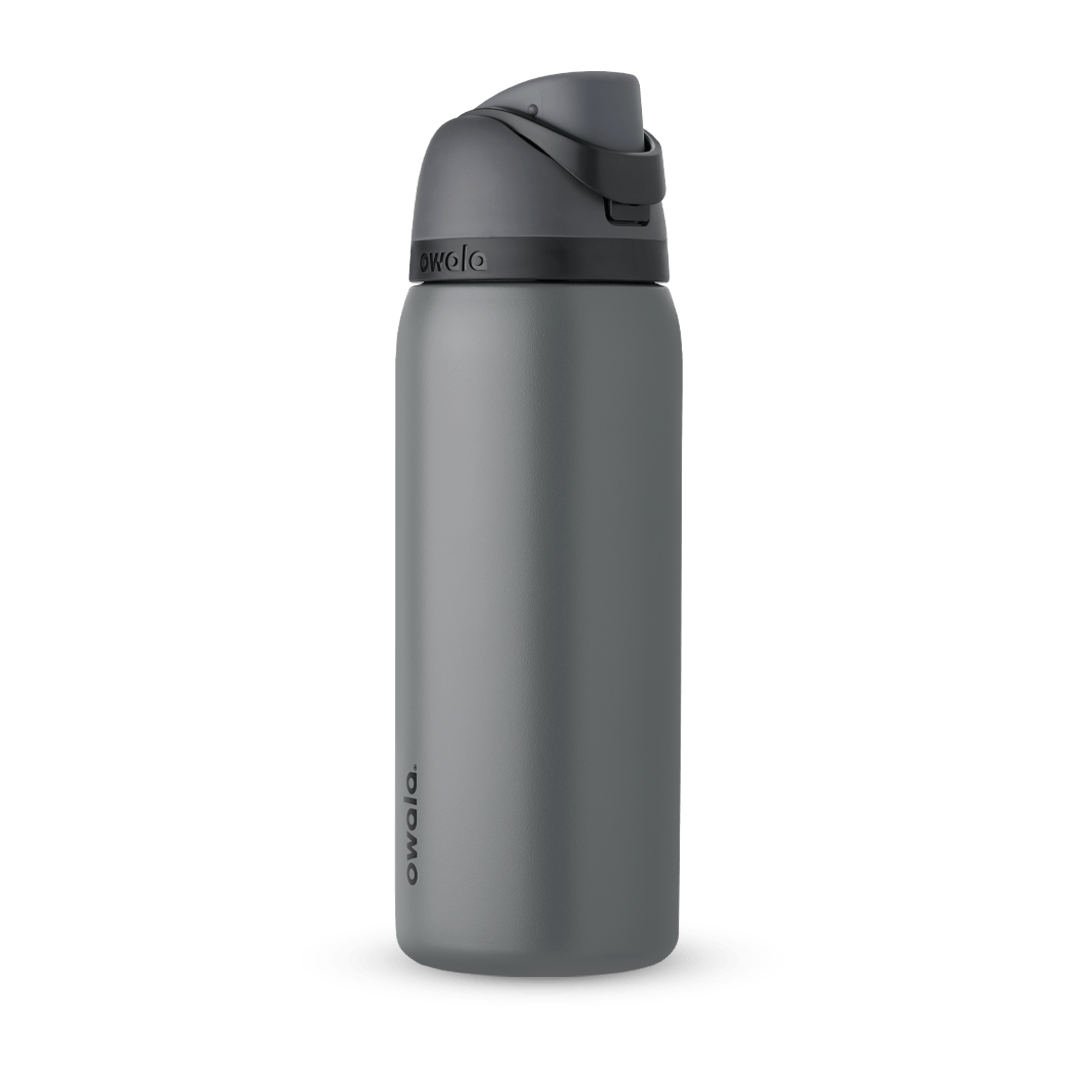 FreeSip 32oz water bottle